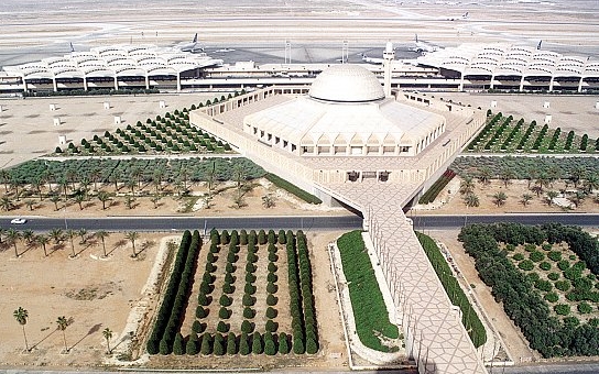 هيئة الطيران المدني تنفي انقطاع التيار عن برج المراقبة بمطار الرياض