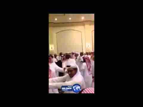 #تيوب_المواطن :السدحان يرقص في حفل زفاف ابنه