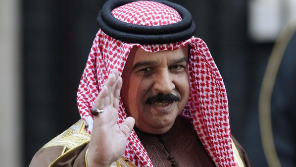 ملك البحرين يصل إلى الرياض لحضور مهرجان الملك عبدالعزيز للإبل