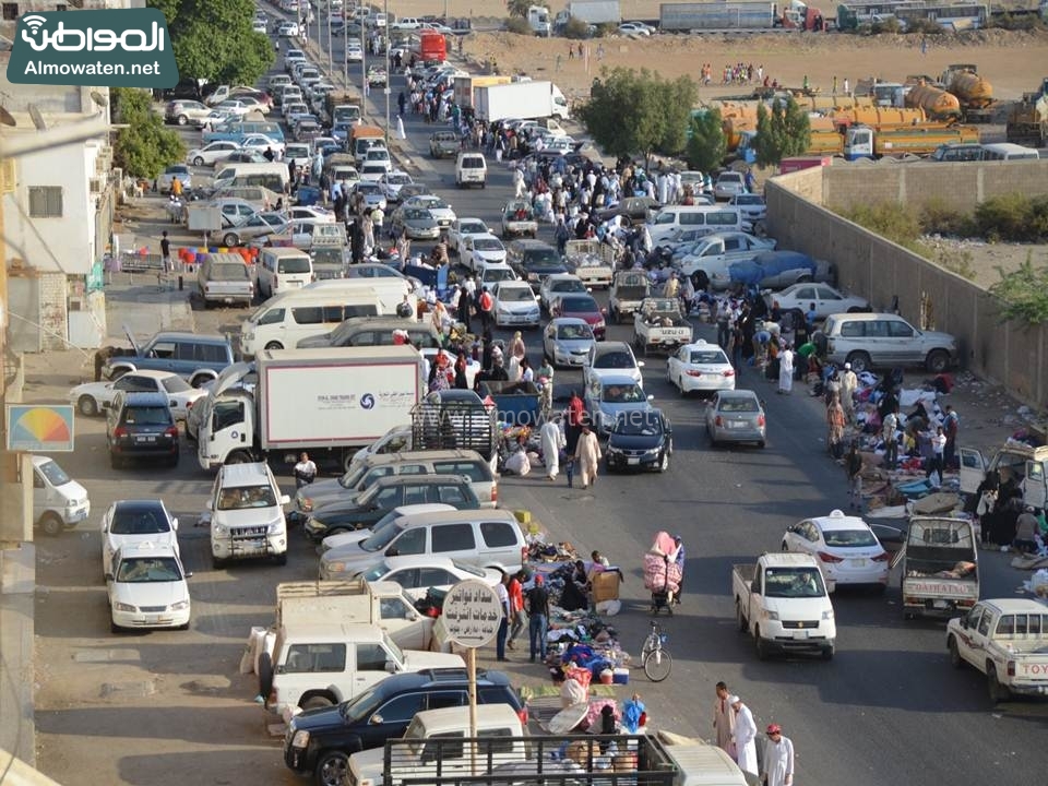 بالصور.. “المواطن” تكشف عن الخطر وتزيح المستور في شارع يزيد بن نعيم