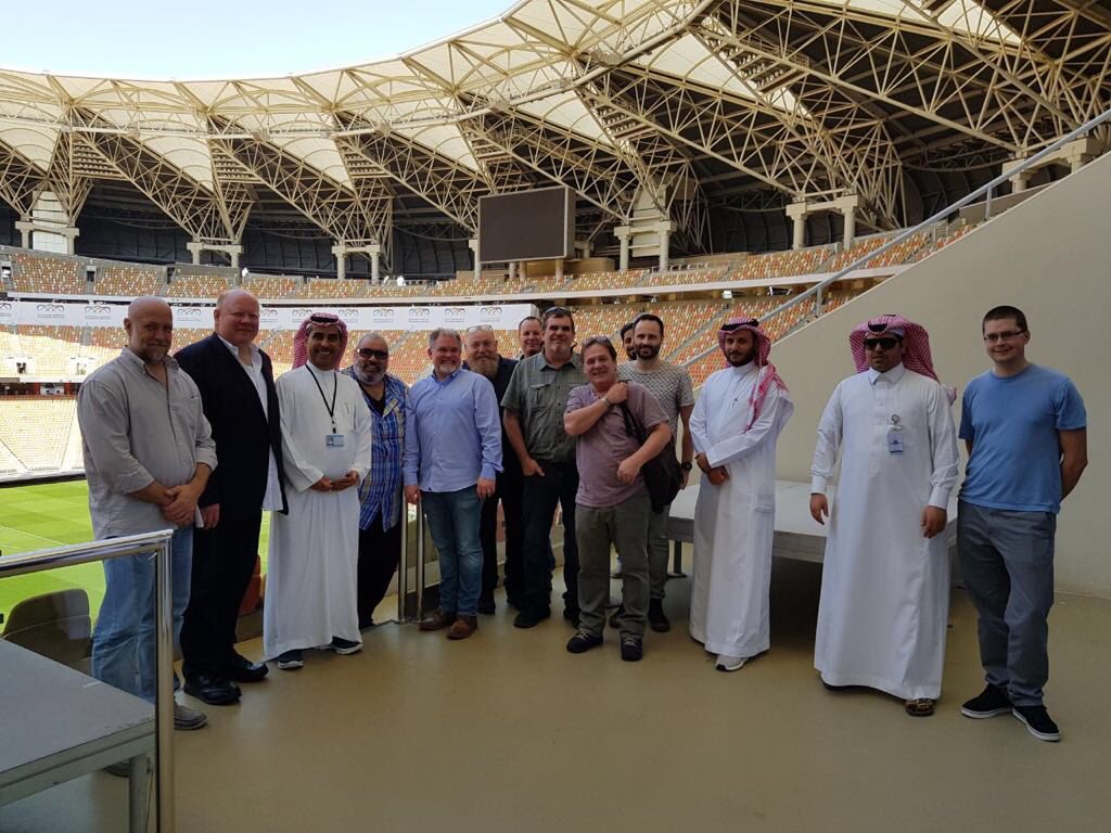 بالصور.. اتحاد WWE للمصارعة يزور مدينة الملك عبدالله الرياضية