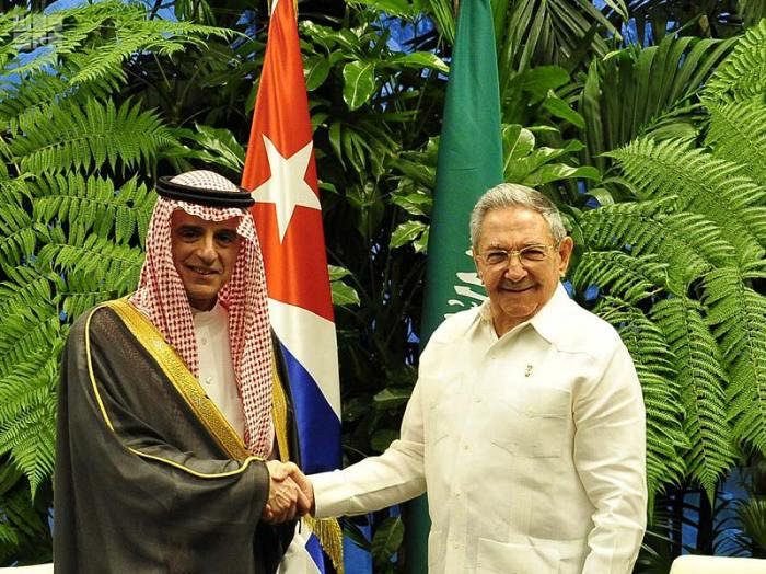 الجبير يستعرض العلاقات الثنائية وسبل تعزيزها مع رئيس كوبا