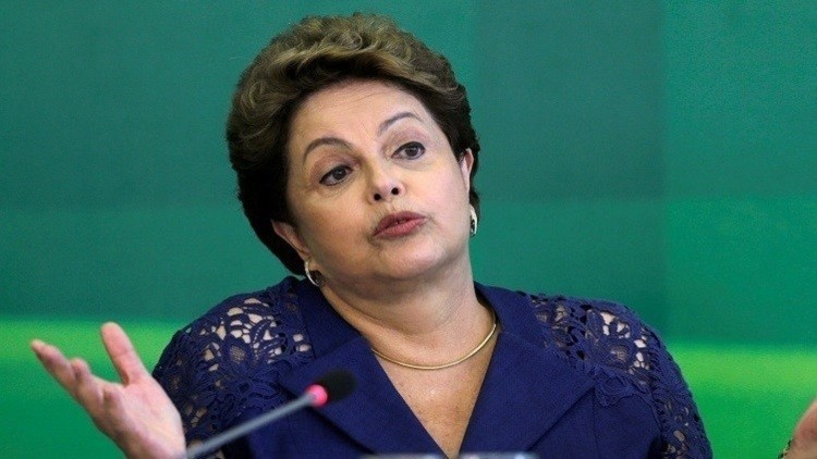 رئيسة البرازيل قاب قوسين من الإقالة