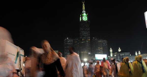 مكة في رمضان.. سيدة مدن العالم في العبادة والتسوق