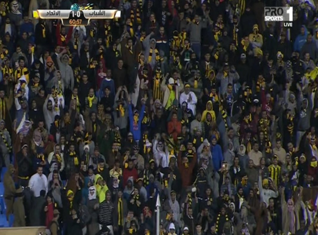 بالفيديو.. الاتحاد يُحرز الهدف الأول في شباك الشباب