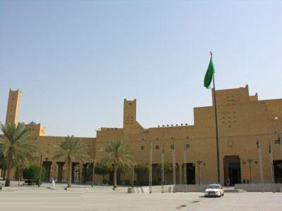 إمارة الرياض توضّح تفاصيل نقل مصنع أسمنت اليمامة إلى منطقة الحلال الشمالي