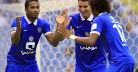 الهلال يتأهل إلى دور نصف النهائي لكأس ولي العهد لكرة القدم بعد فوزه على القادسية بأربعة أهداف مقابل هدف ضمن دور الثمانية للمسابقة