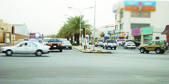 مطاردة مثيرة بين 3 مواطنين ووافد تحرش بسعوديات في حائل