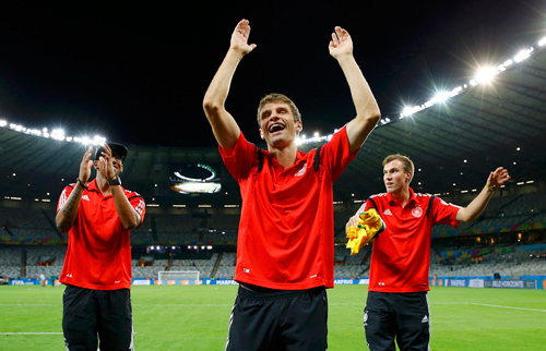 ألمانيا تتلقى استقبال الأبطال من مشجعين برازيليين