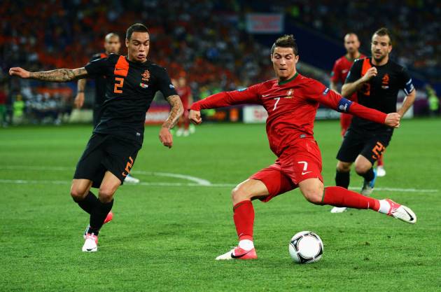 أهداف الشوط الأول من مباراة هولندا والبرتغال