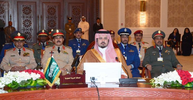 سلمان بن سلطان يمثل المملكة باجتماع وزراء دفاع الخليج بالبحرين
