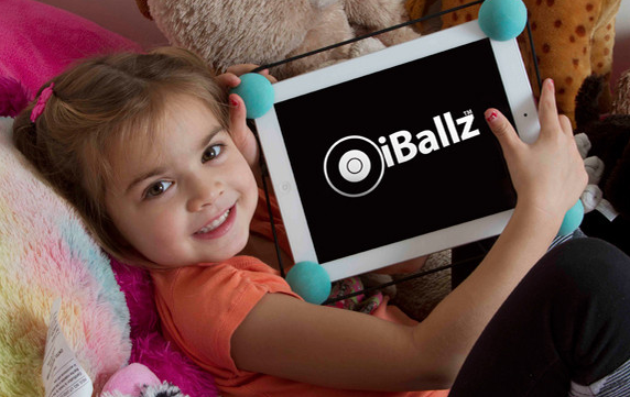 بالفيديو.. اختراع لـ”iballz” يحمي الأجهزة اللوحية