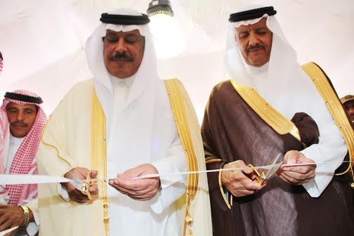 بالصور.. أمير الباحة وسلطان بن سلمان يدشنان ملتقى الأسر المنتجة