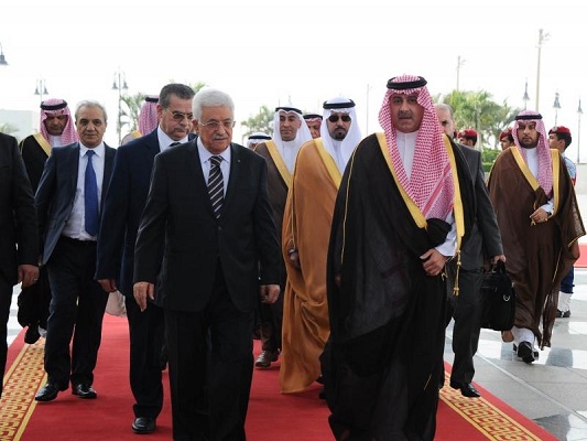 الرئيس الفلسطيني يصل جدة