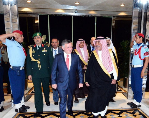 ملك الأردن يصل جدة في زيارة رسمية