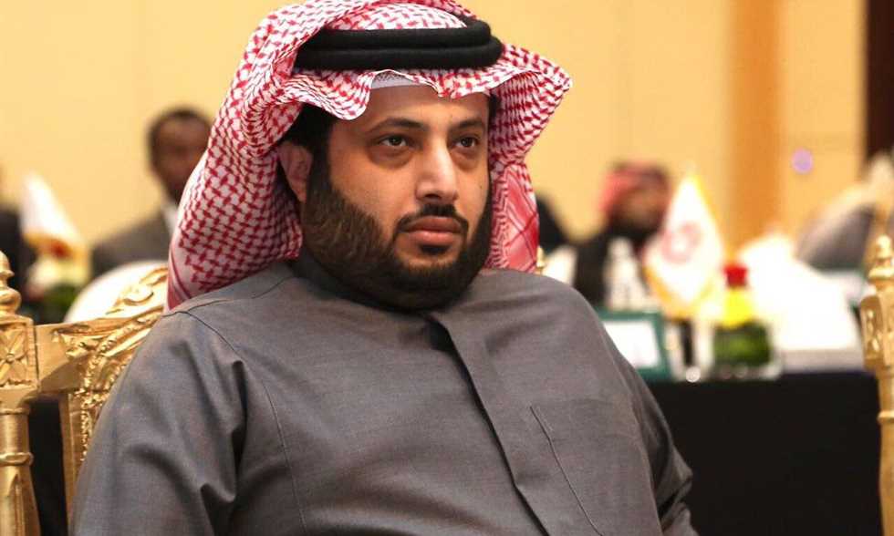 آل الشيخ يكشف عن تصميم كأس البطولة العربية الجديد