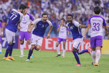 بالأرقام.. الهلال يفشل أمام الأندية الإماراتية بمباريات الافتتاح