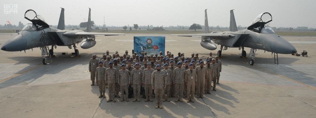 بالصور.. ختام فعاليات تمرين مركز التفوق الجوي بمشاركة صقور المملكة في باكستان