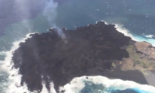 بالفيديو.. جزيرة يابانية تتضاعف 5 مرات جراء ثوران بركاني