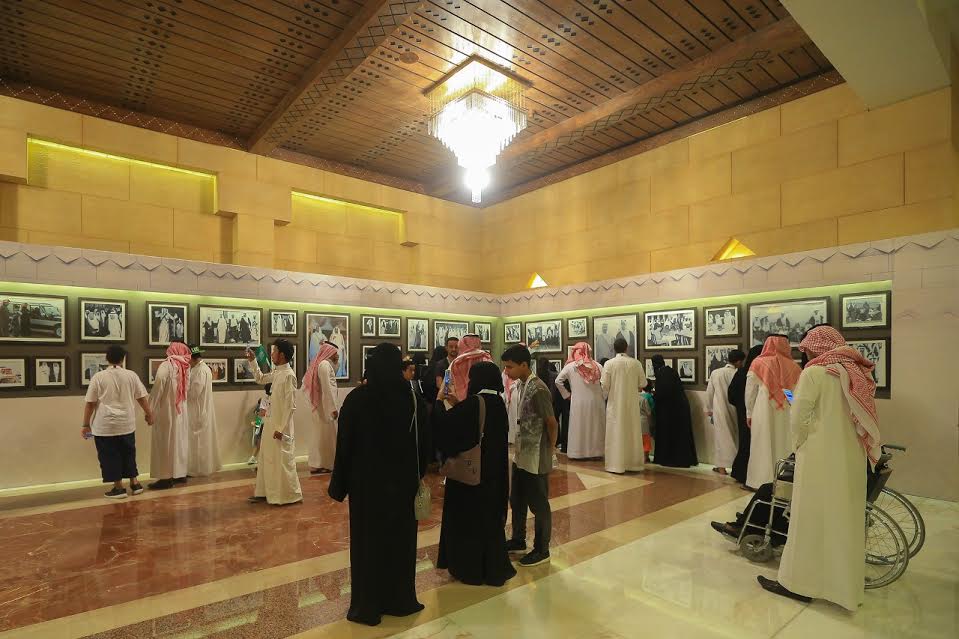 بالصور.. 20 ألف زائر في ختام “جولة في قصر الحكم”