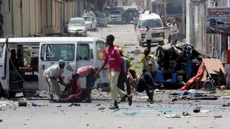نحو 20 قتيلا في اصطدام حافلة ركاب بلغم جنوب الصومال - المواطن