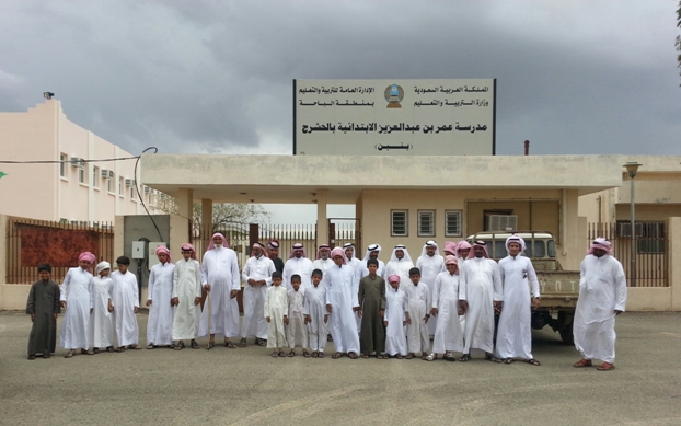 أهالي كرا الحائط يطالبون بفتح مدارس ثانوية لأبنائهم