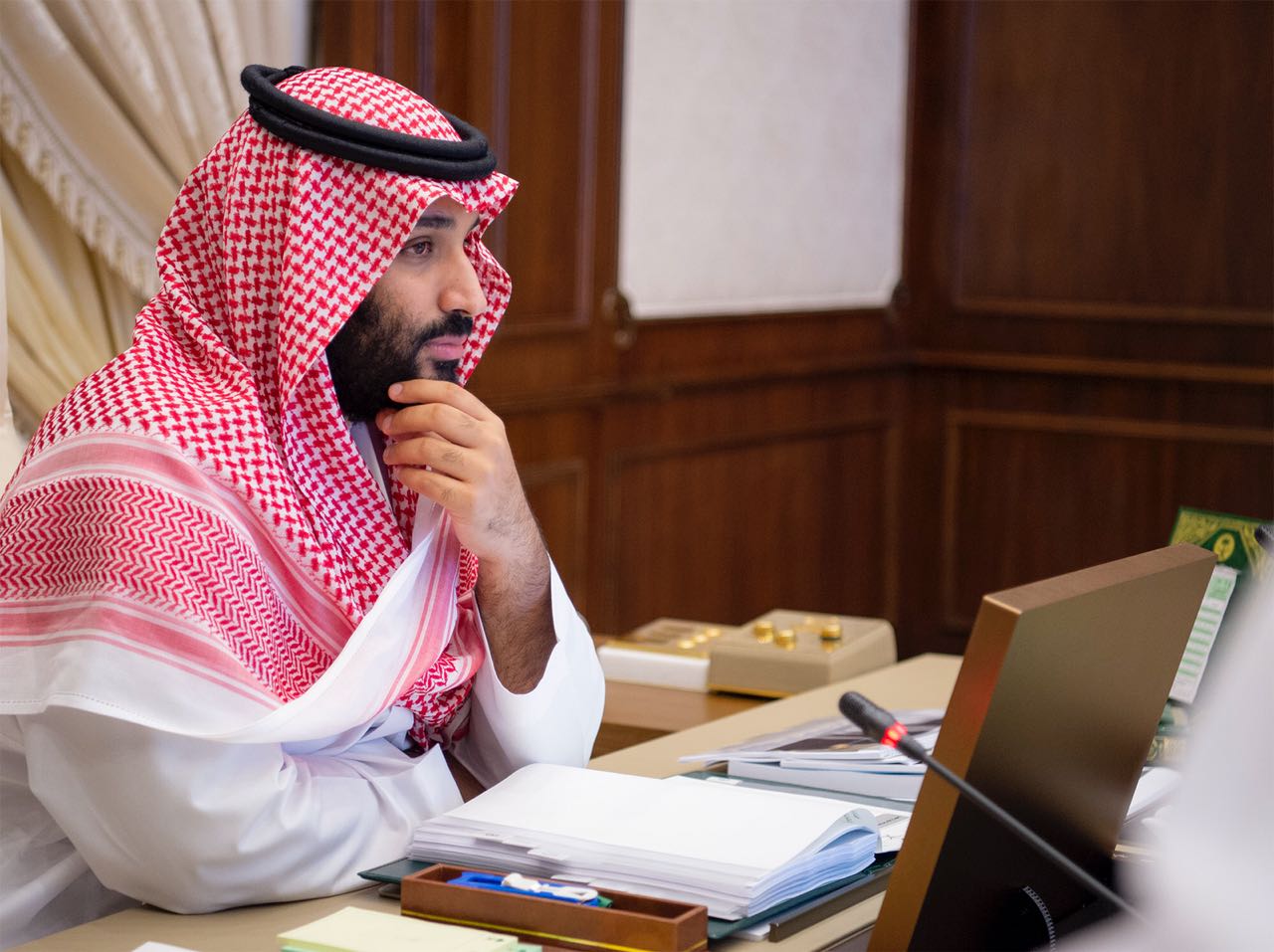 محمد بن سلمان.. تحركات وجهود على مدار الساعة لمواجهة كورونا