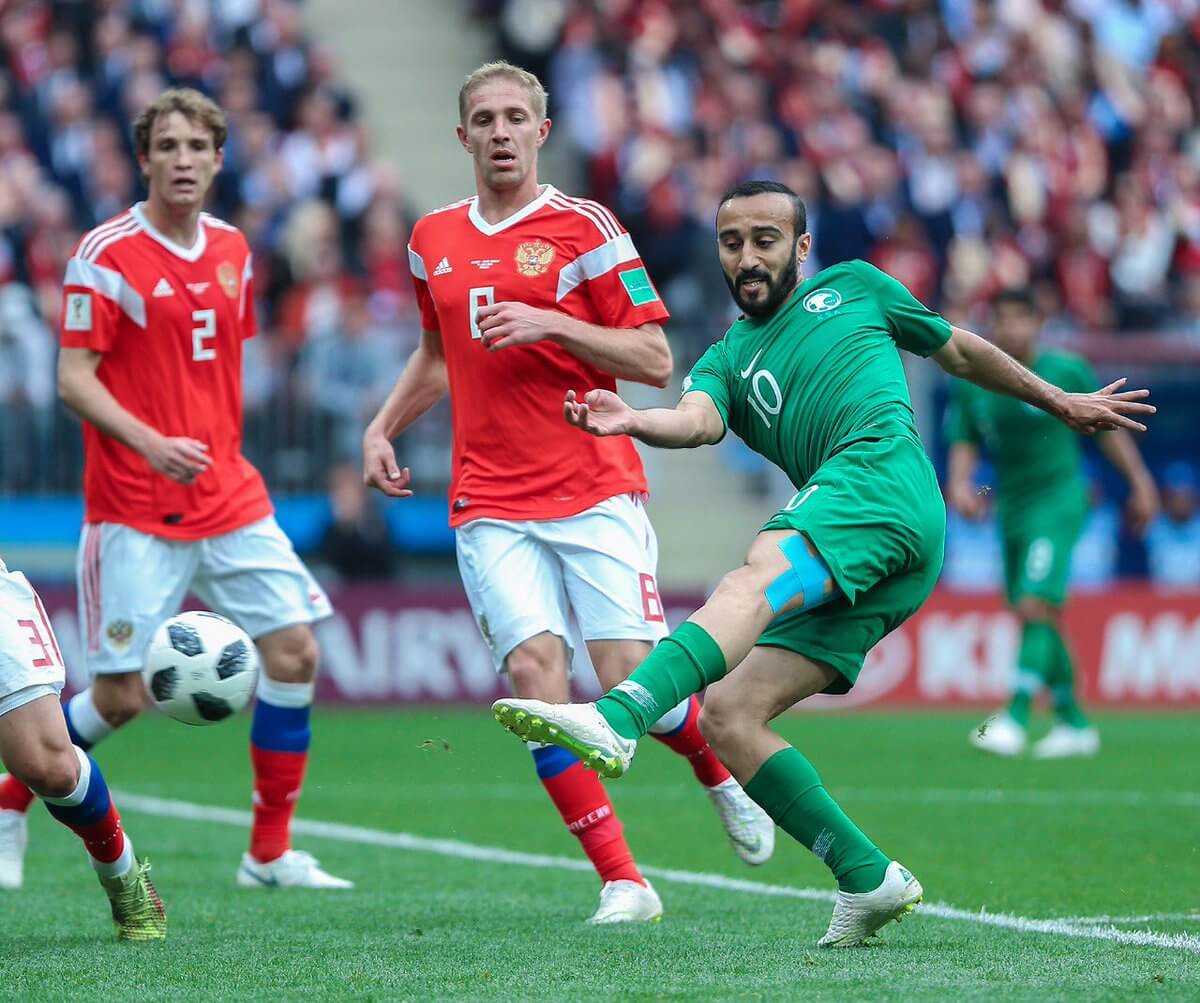 بالفيديو .. هدفا الشوط الأول من مباراة السعودية وروسيا