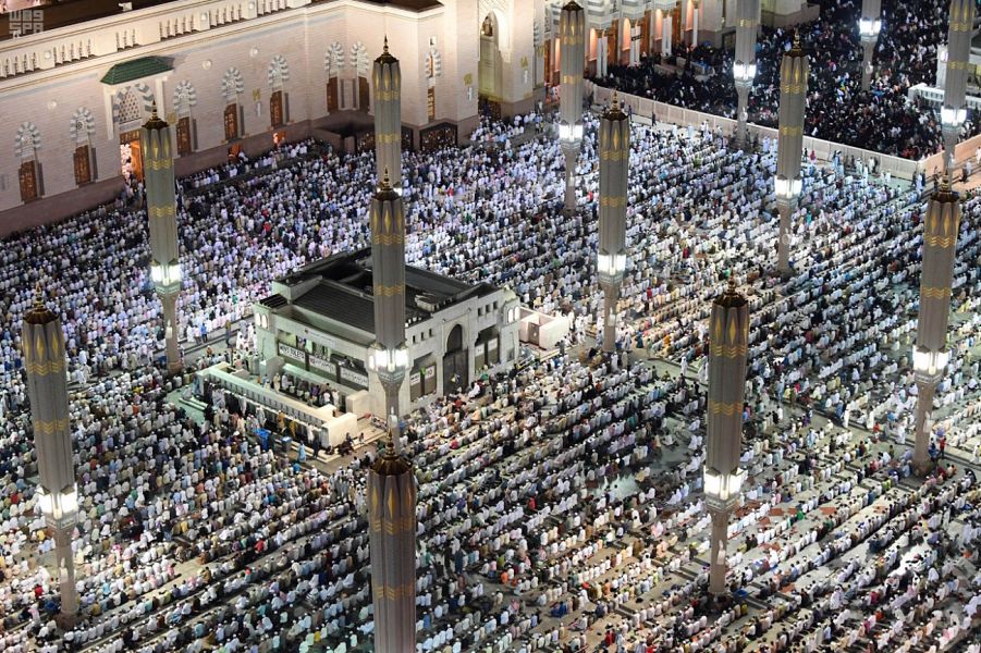 موعد إقامة صلاة التهجد في المسجد النبوي غدًا
