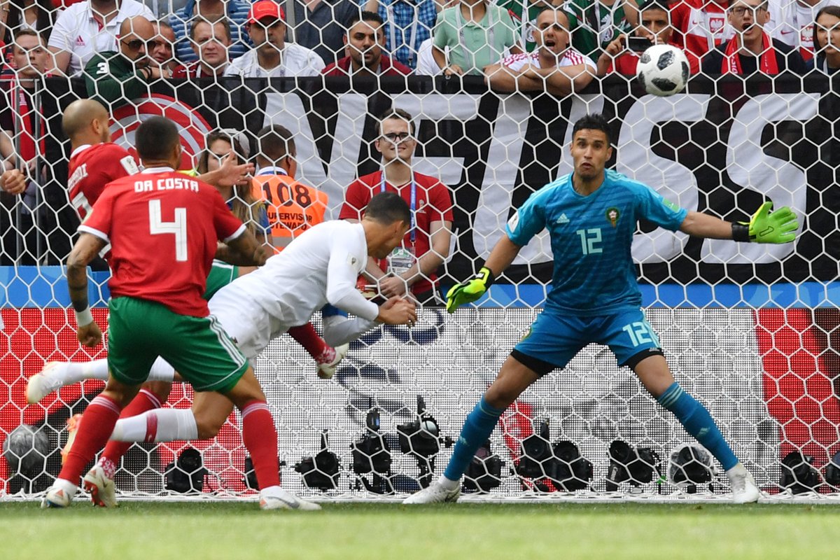 الأسطورة يُحطم الأرقام القياسية في مباراة البرتغال والمغرب