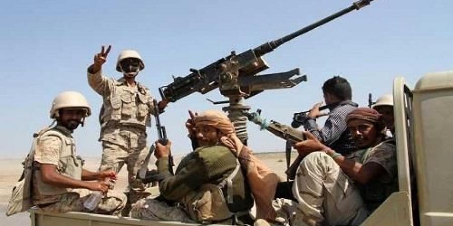 مقتل وإصابة 37 حوثيًا بنيران الجيش اليمني في الضالع
