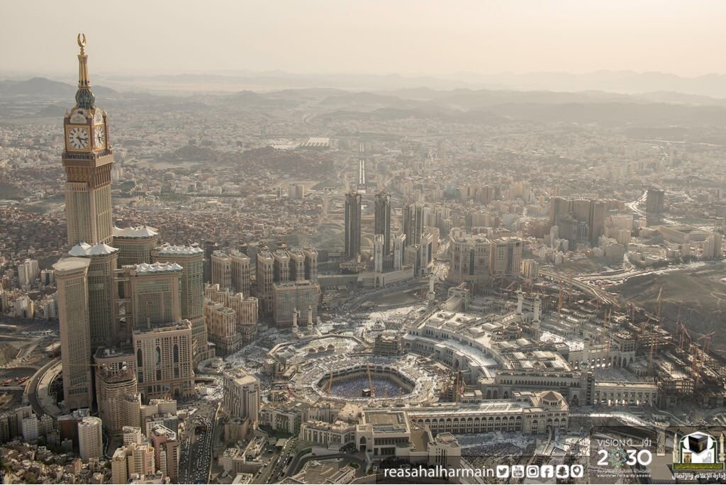 الشيخ السديس يعلن نجاح الخطة التشغيلية لشهر رمضان الجاري