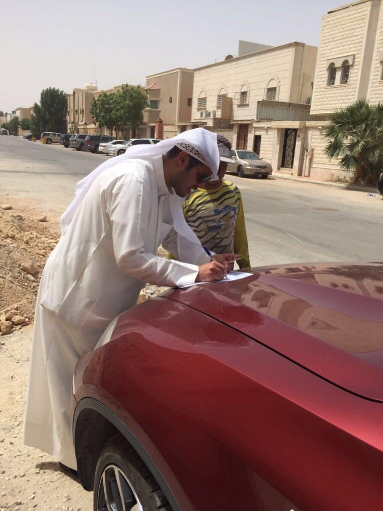19 مخالفة لقرار منع العمل تحت أشعة الشمس في الرياض