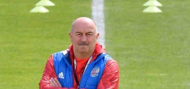 ستانيسلاف تشيرتشيسوف .. ينفجر غضبًا بعد الإقصاء من مونديال 2018