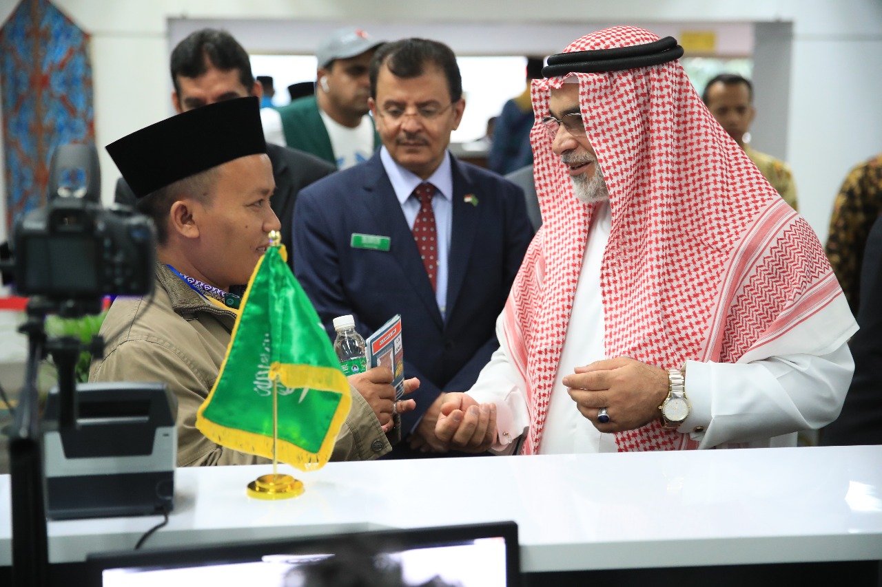بالصور.. المملكة تدشن مبادرة طريق مكة في إندونيسيا