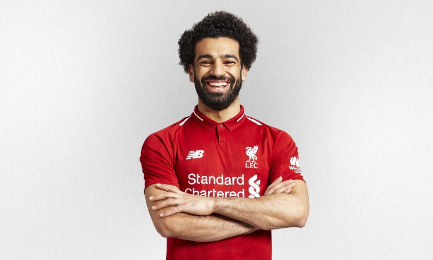 رسميًا ..  MO SALAH يُجدد عقده مع ليفربول