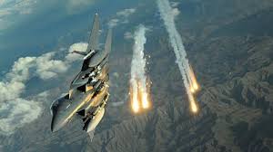 التحالف يسيطر على طائرتين بدون طيار ويدمر زورقاً مفخخاً للحوثيين
