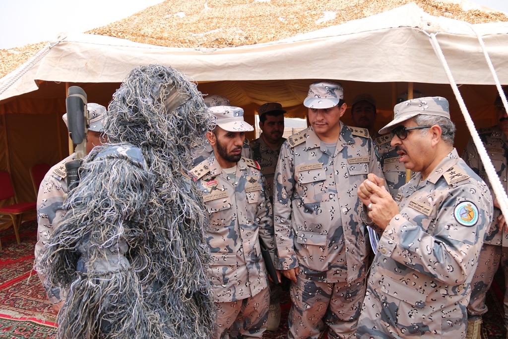 بالصور.. الفريق البلوي يتفقد قوات حرس الحدود في 3 قطاعات استراتيجية