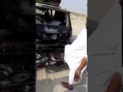 بالفيديو.. تفحم سيارة مواطن على طريق الإمارات