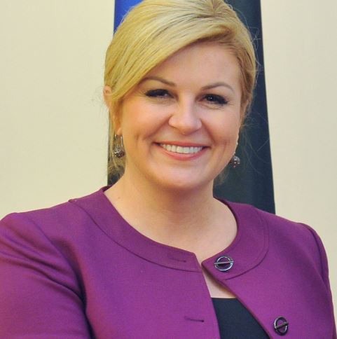 رئيسة كرواتيا تحول قمة الناتو إلى حدث رياضي