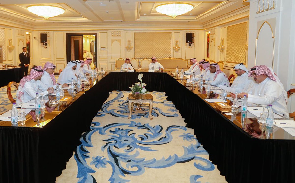 بحضور آل معمر.. هُنا تفاصيل اجتماع رابطة دوري الأمير محمد بن سلمان