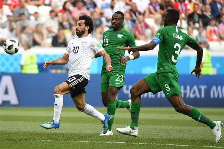 بسبب مباراة السعودية .. فيفا يوجه إنذارًا للاتحاد المصري