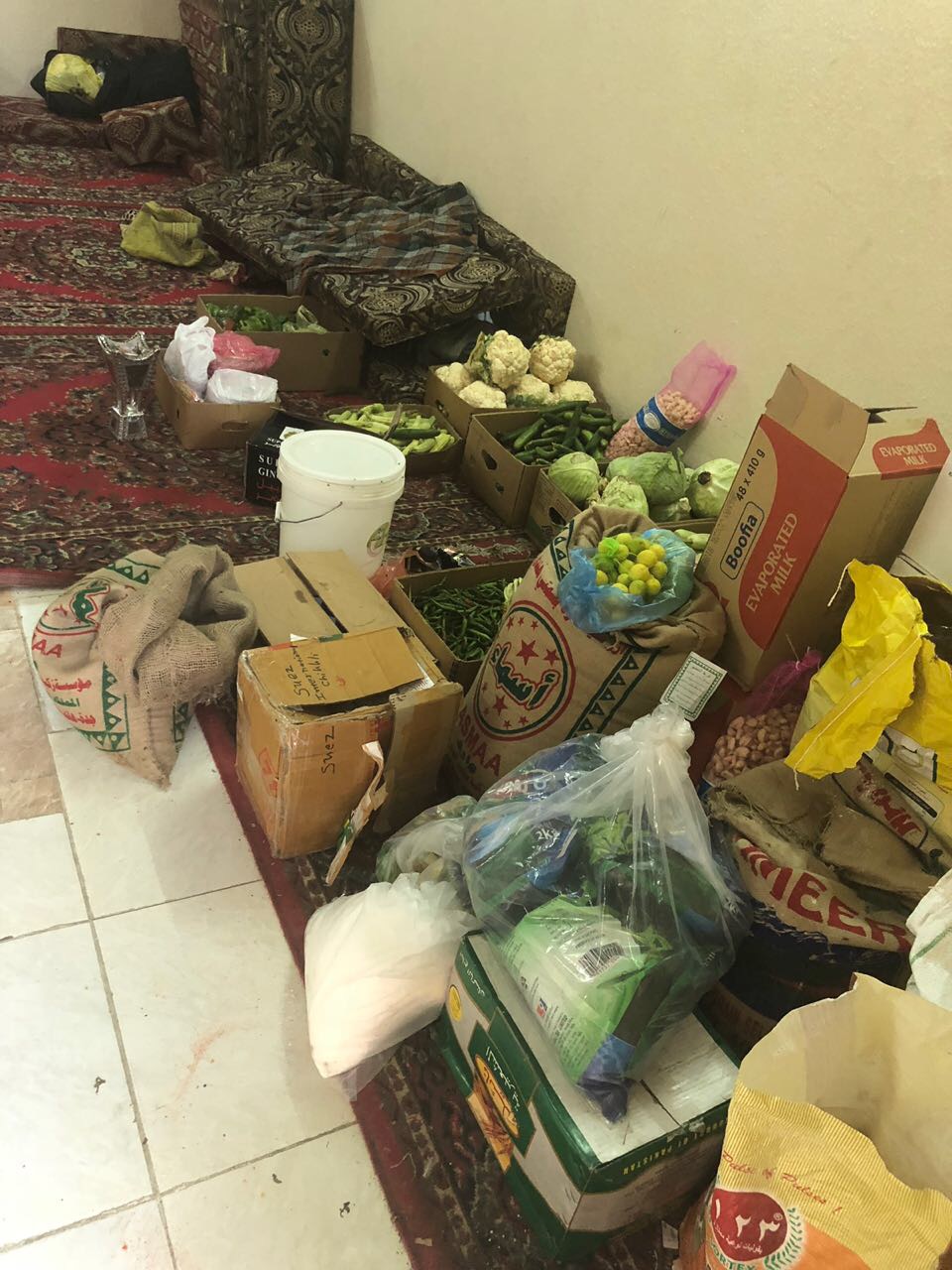 بالصور.. إغلاق مطبخ إعاشة ومصادرة 500 كجم وجبات غير صحية للحجاج