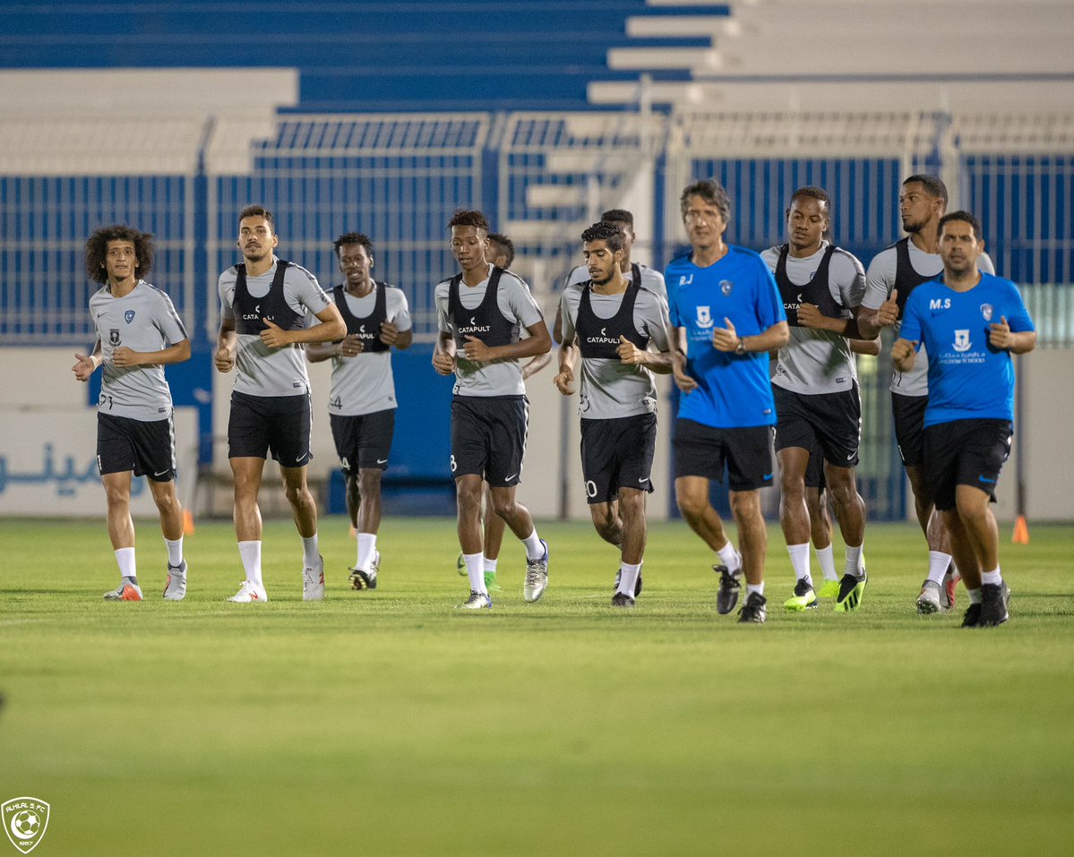 بعد اعتذاره .. الهلال يوافق على خوض سوبر الأشقاء أمام الزمالك المصري