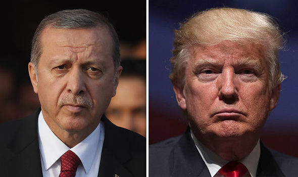 أردوغان يتودد إلى ترامب