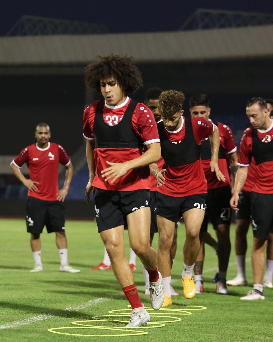 هُنا.. تشكيل مباراة الاتفاق والرائد