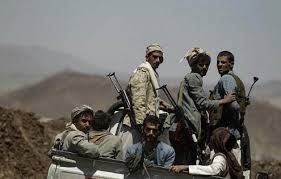 ميليشيات الحوثي تستهدف قافلة إغاثة في الحديدة