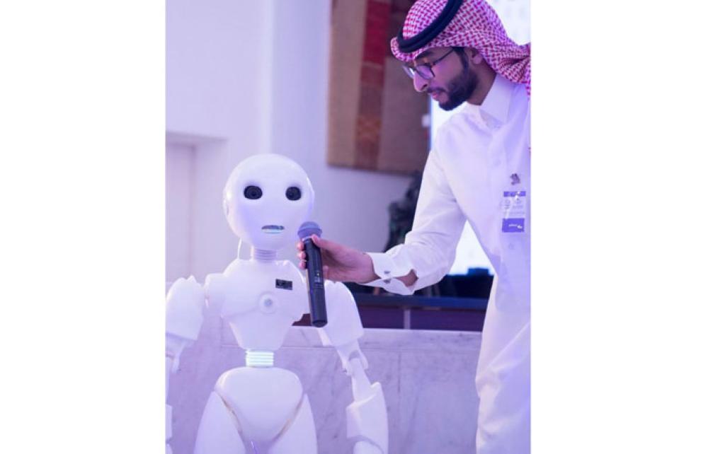 باحث سعودي يبتكر أول روبوت يفهم اللهجة المحلية للمملكة