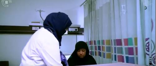 بالفيديو.. رزان متطوعة سعودية تقضي حياتها مع الحاجّات المنومات منذ 6 سنوات