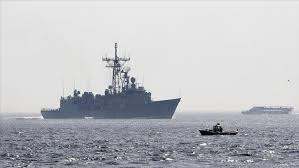 الحكومة اليمنية تدعو الصيادين إلى الابتعاد عن سفن التحالف